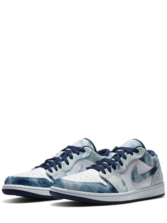 Nike: Air Jordan 1 Low sneakers - White/Navy - men_1 | Luisa Via Roma