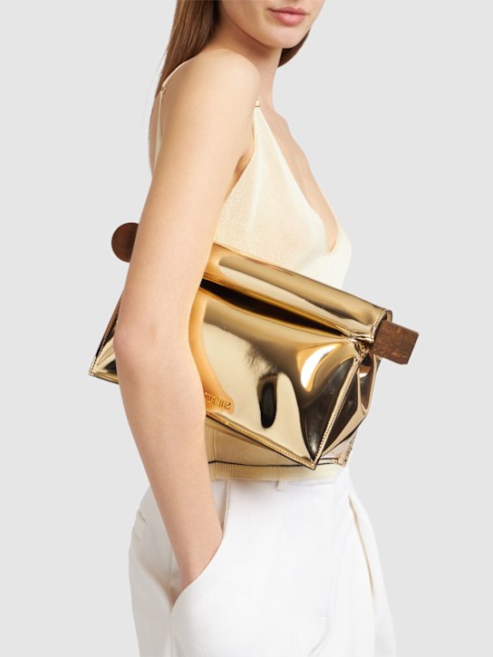 Jacquemus: La Pochette Rond Carre leather clutch - women_1 | Luisa Via Roma