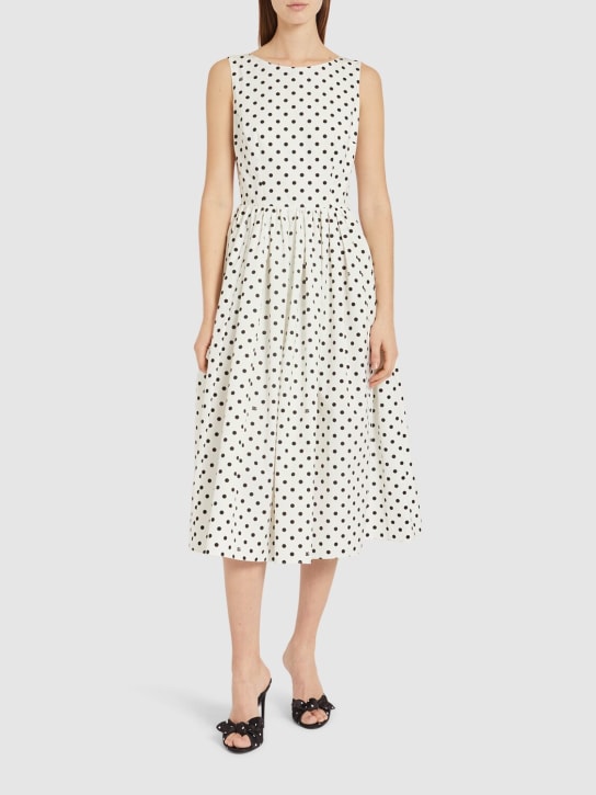 Dolce&Gabbana: Polka dots sleeveless cotton midi dress - Siyah/Beyaz - women_1 | Luisa Via Roma