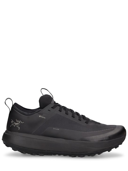 Arc'teryx: Sneakers "Sylan GTX" - men_0 | Luisa Via Roma