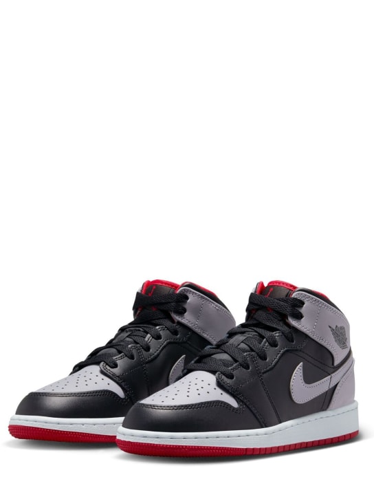 Nike: Air Jordan 1 Mid sneakers - Black/Grey/Red - kids-girls_1 | Luisa Via Roma