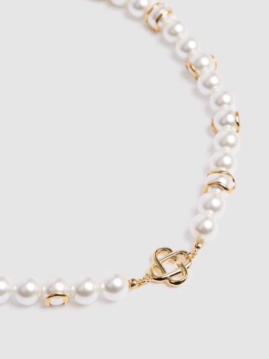 Casablanca: Halskette mit Kunstperlen - Weiß/Gold - men_1 | Luisa Via Roma