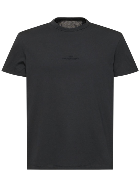 Maison Margiela: T-shirt in jersey di cotone con logo - Nero Delave' - men_0 | Luisa Via Roma
