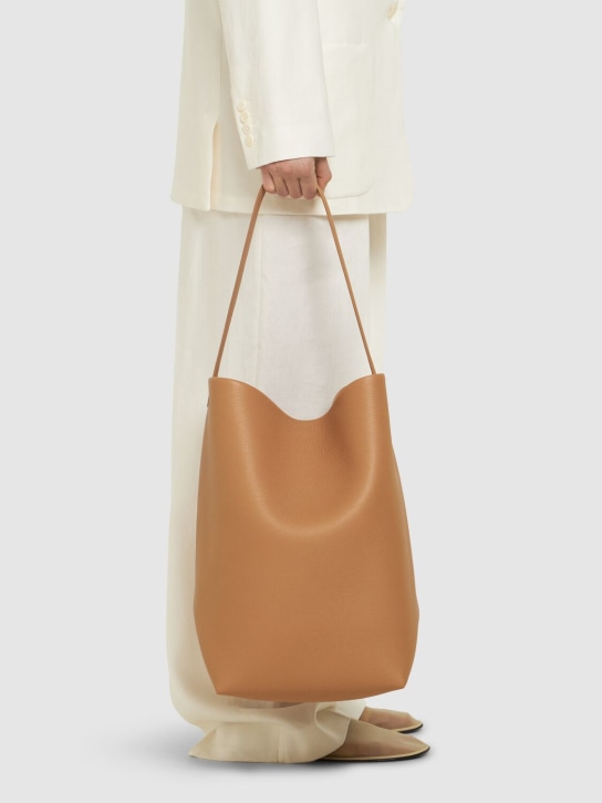 The Row: Large n/s Park leather tote bag - women_1 | Luisa Via Roma