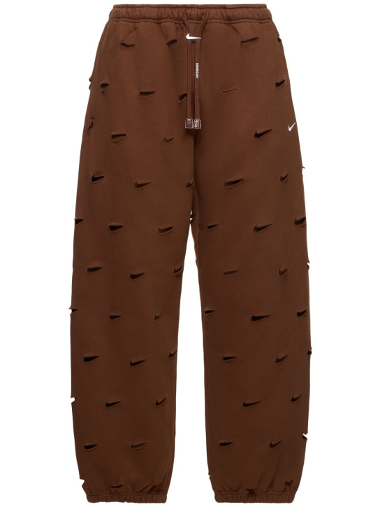 Nike: Jacquemus Swoosh pants - Cacao Wow - women_0 | Luisa Via Roma