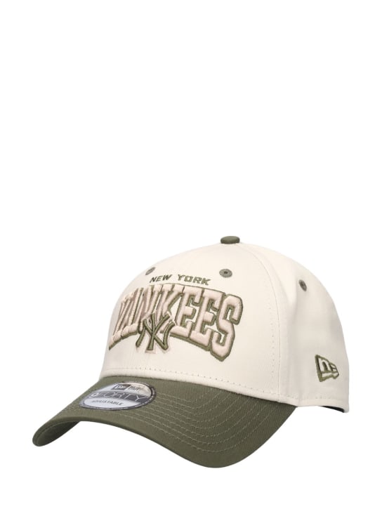 New Era: NY Yankees White Crown 9Forty帽子 - 米黄色/绿色 - men_1 | Luisa Via Roma