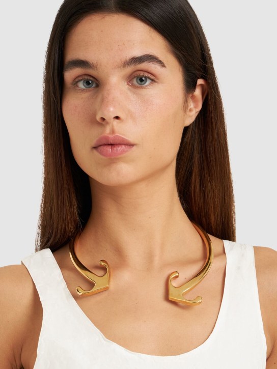 Off-White: Mono Arrow brass necklace - Gold - women_1 | Luisa Via Roma