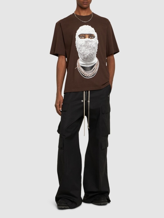 Ih Nom Uh Nit: Future Mask printed t-shirt - Kahverengi - men_1 | Luisa Via Roma