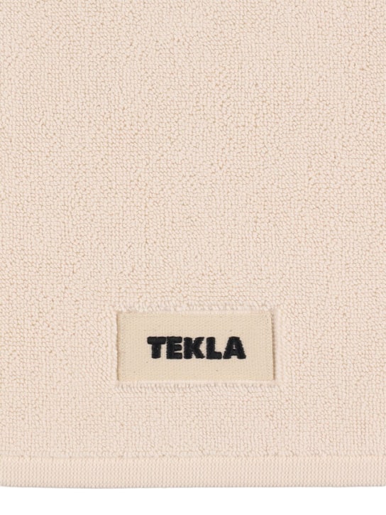 Tekla: Ivory浴室防滑垫 - 白色 - ecraft_1 | Luisa Via Roma