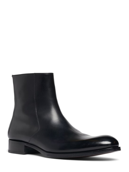 Tom Ford: Elkan burnished leather zip boots - Black - men_1 | Luisa Via Roma