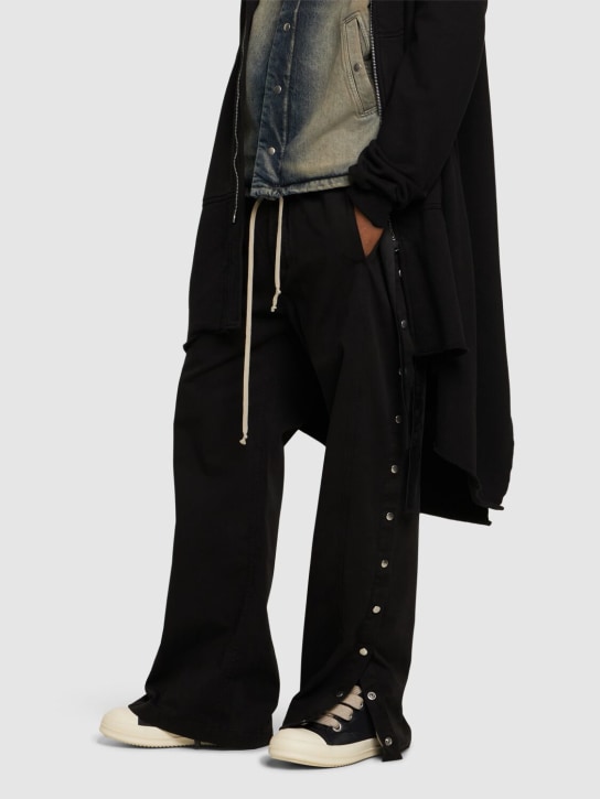 Rick Owens DRKSHDW: Jumbo lace puffer low sneakers - men_1 | Luisa Via Roma