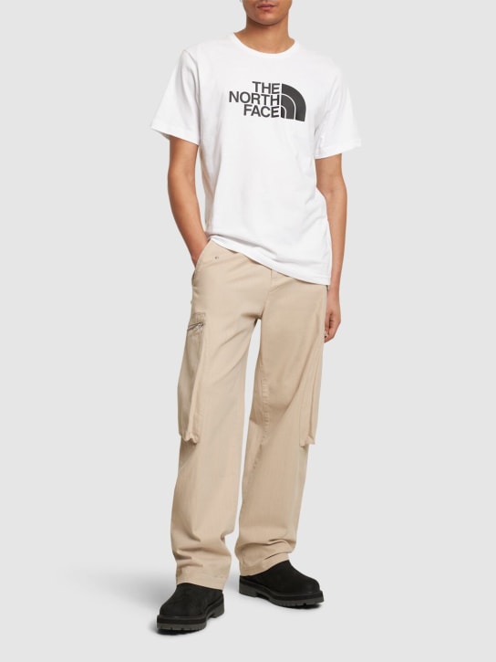 The North Face: T-shirt à manches courtes Easy - Tnf White - men_1 | Luisa Via Roma