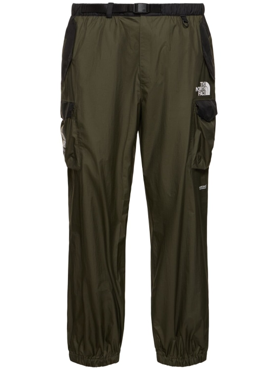 The North Face: Soukuu belted utility soft shell pants - Forest/Black - men_0 | Luisa Via Roma