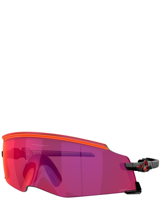 Oakley: Kato Prizm Mask sunglasses - Fuchsia - men_1 | Luisa Via Roma