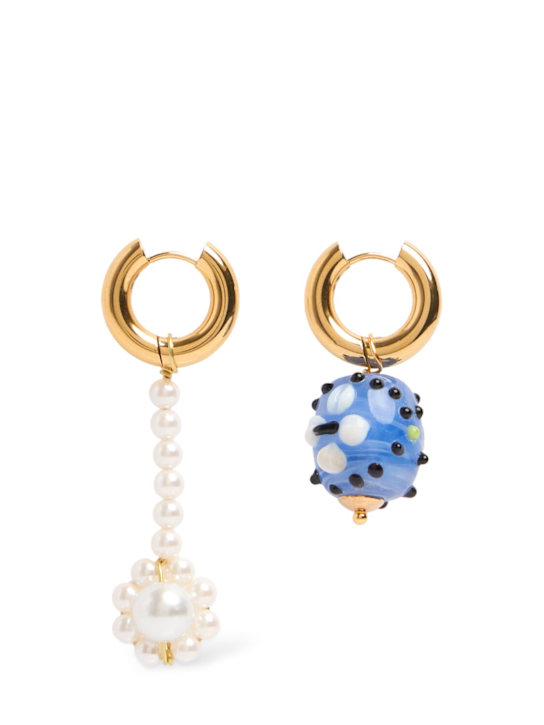 Timeless Pearly: Mismatched pearl earrings - Blue/White - women_0 | Luisa Via Roma