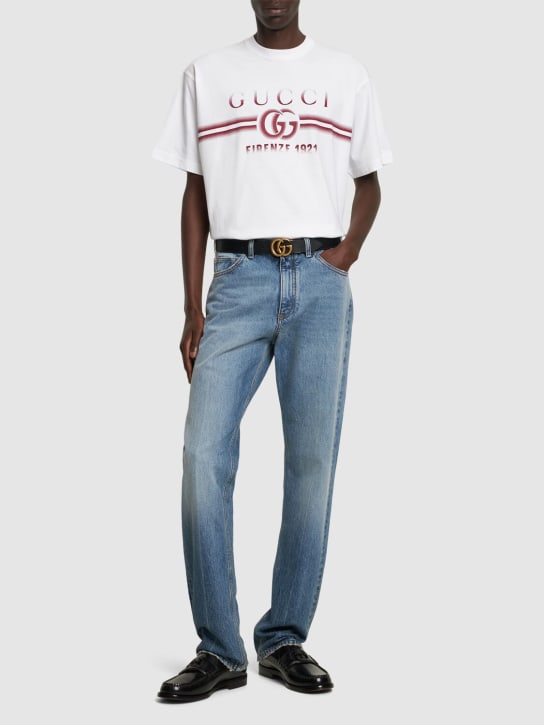 Gucci: T-Shirt aus Baumwolljersey mit Logo - Weiß/Rot - men_1 | Luisa Via Roma