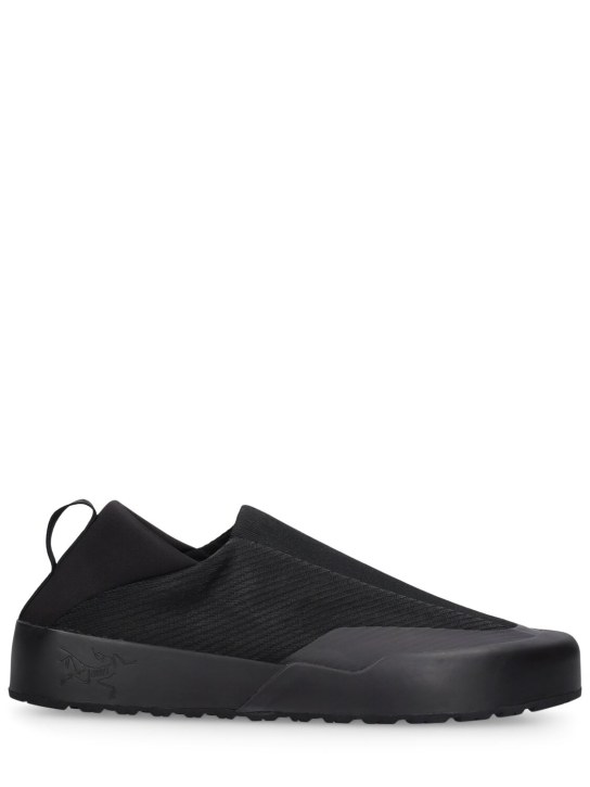 Arc'teryx: Slip-On-Sneakers „Kragg“ - men_0 | Luisa Via Roma