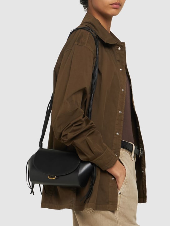 Isabel Marant: Medium Murcia leather shoulder bag - Siyah - women_1 | Luisa Via Roma
