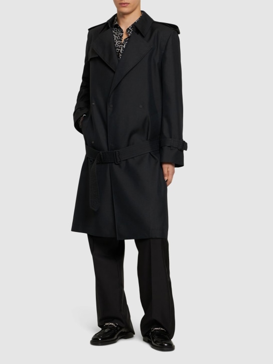 Burberry: Trench-coat en soie à double boutonnage - Noir - men_1 | Luisa Via Roma