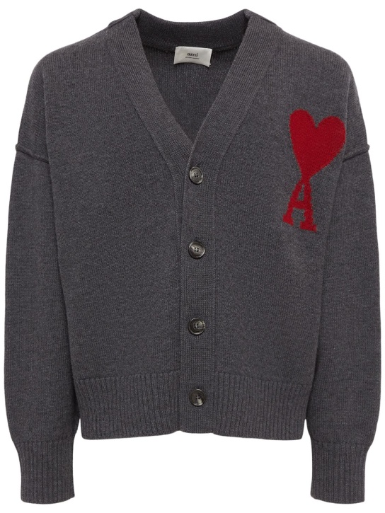 AMI Paris: Cardigan en maille de laine à logo - Gris/Rouge - men_0 | Luisa Via Roma