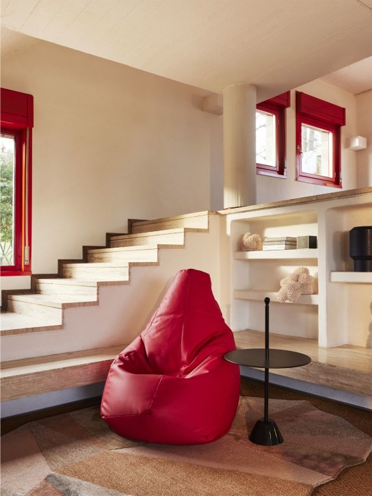 Zanotta: Sacco beanbag chair - Red - ecraft_1 | Luisa Via Roma
