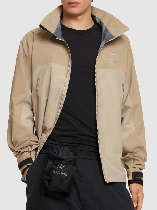 Arc'teryx: Tasche „Ion“ - men_1 | Luisa Via Roma