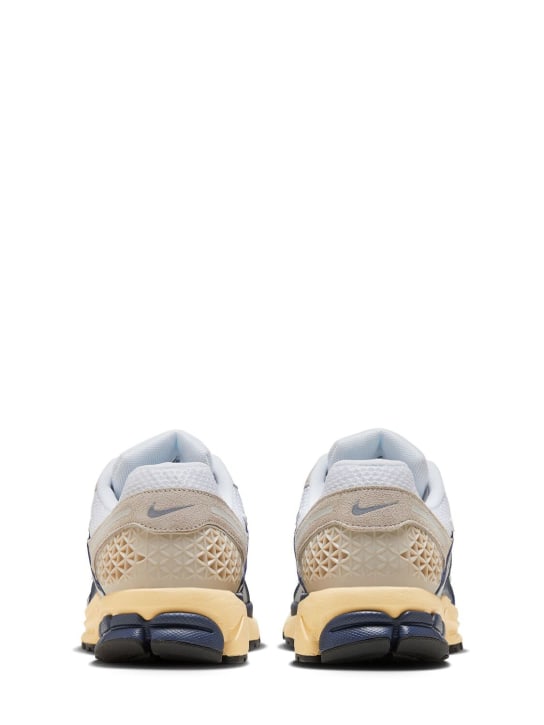 Nike: Zoom Vomero 5 sneakers - Multicolor - men_3 | Luisa Via Roma
