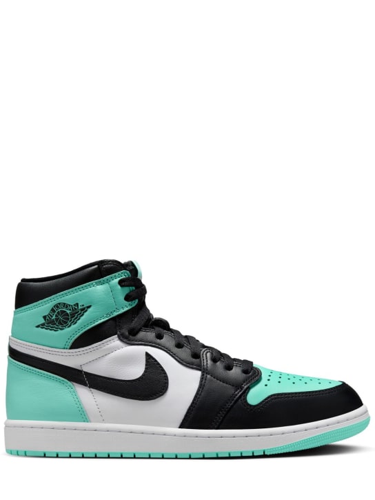 Nike: Sneakers "Air Jordan 1 Retro High OG“ - White/Black-gre - men_0 | Luisa Via Roma