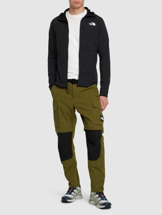 The North Face: Pantalones cargo - Forest Olive - men_1 | Luisa Via Roma