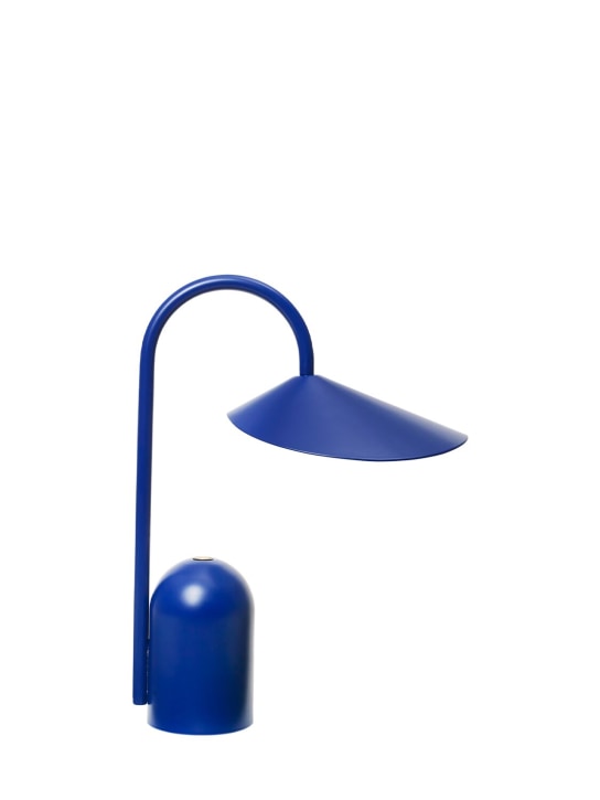 Ferm Living: Lampada portatile Bright Blue Arum - Blu Acceso - ecraft_0 | Luisa Via Roma