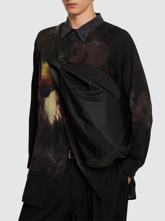 Yohji Yamamoto: Hakama nylon & leather backpack - Black - men_1 | Luisa Via Roma