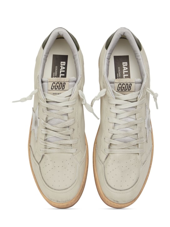Golden Goose: Ballstar leather sneakers - Dirty White - men_4 | Luisa Via Roma