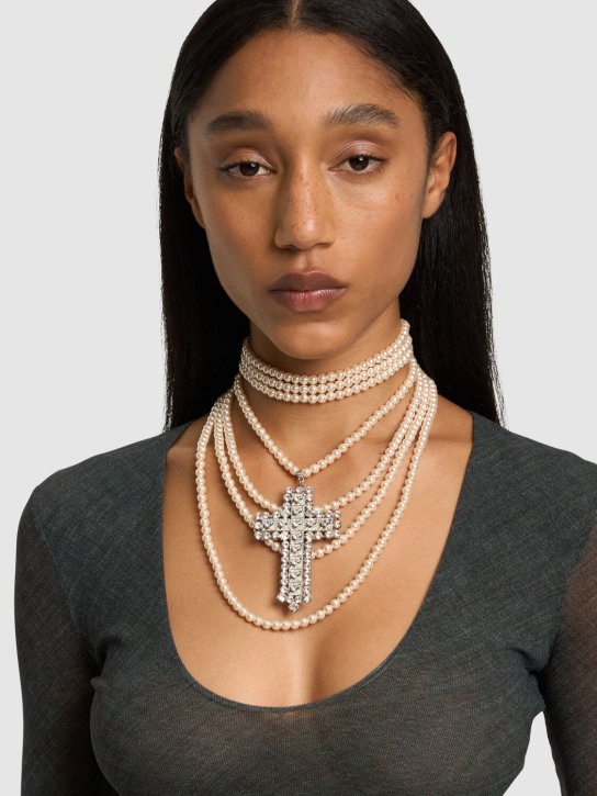 Alessandra Rich: Multi-strand faux pearl cross necklace - Pearl-gold - women_1 | Luisa Via Roma