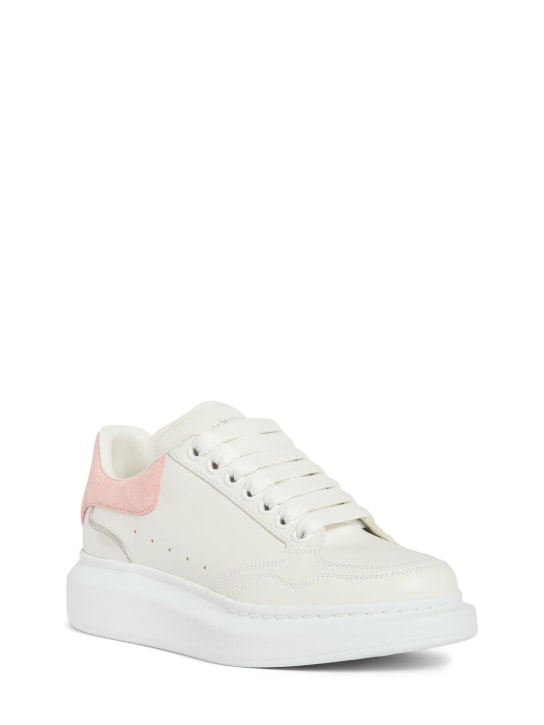 Alexander McQueen: 45mm Leather sneakers - White/Pink - women_1 | Luisa Via Roma