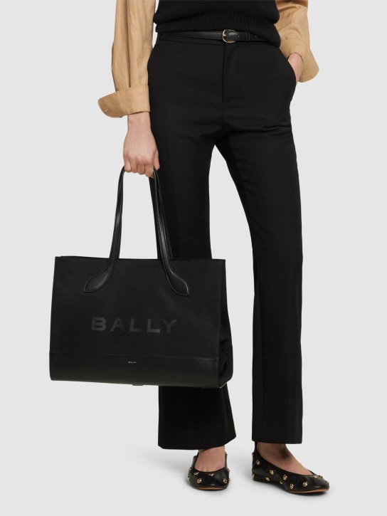 Bally: Borsa shopping EW Bar Keep On - Multiblack - women_1 | Luisa Via Roma