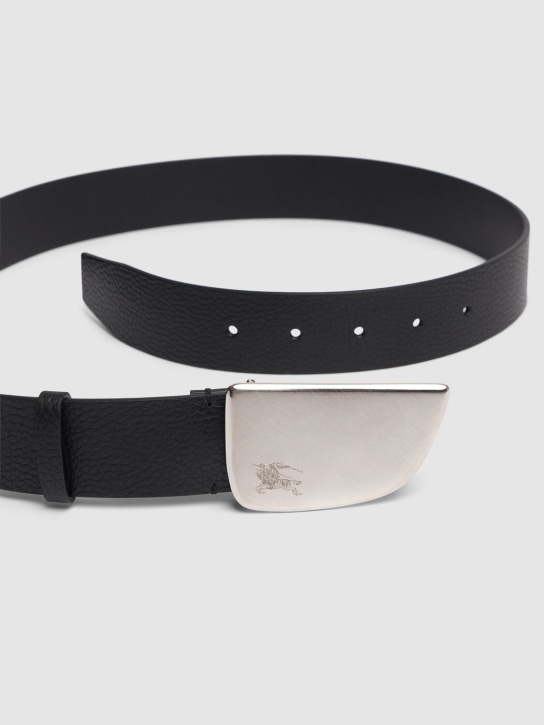 Burberry: 3.5cm Shield leather belt - Black - men_1 | Luisa Via Roma