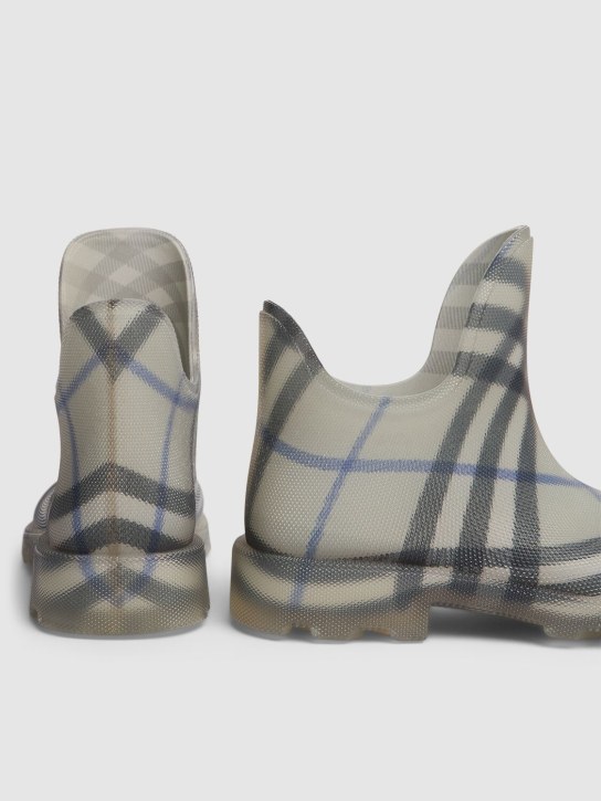Burberry: Gummistiefel „MF Marsh“ - Lichen - men_5 | Luisa Via Roma