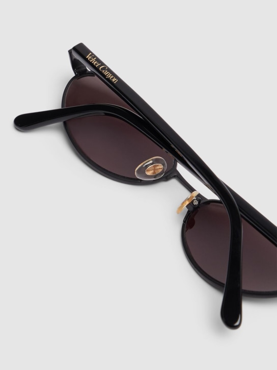Velvet Canyon: Musettes oval metal sunglasses - Black - women_1 | Luisa Via Roma