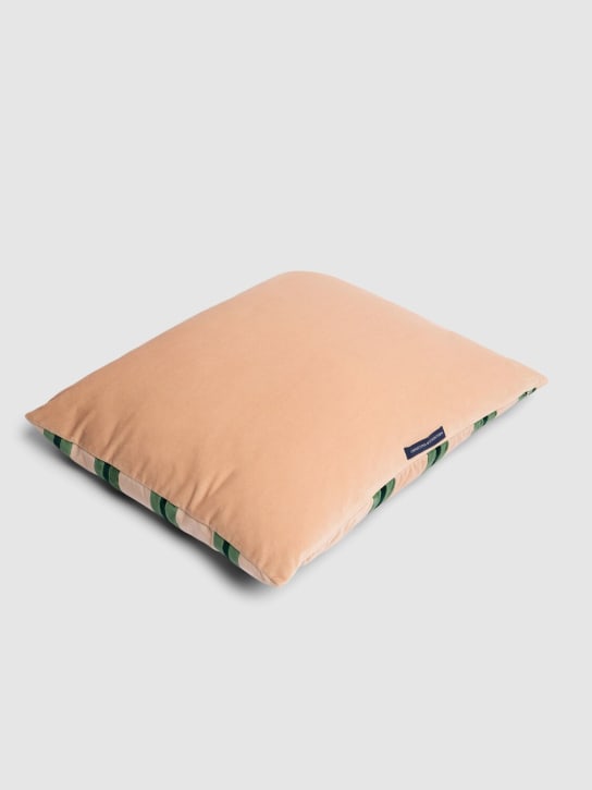 Christina Lundsteen: Jade cotton cushion - Pink - ecraft_2 | Luisa Via Roma