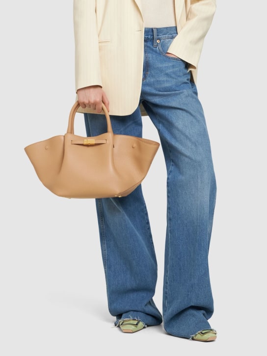 DeMellier: Midi New York grain leather tote bag - women_1 | Luisa Via Roma