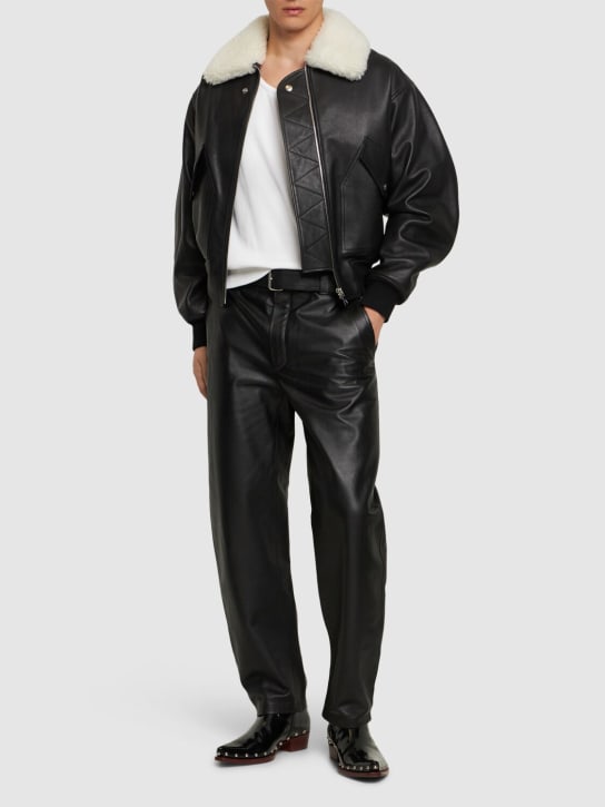 Bottega Veneta: Belted leather pants - Siyah - men_1 | Luisa Via Roma