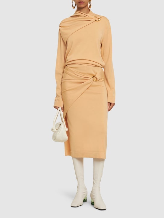 Jil Sander: 圆环细节羊毛针织长袖上衣 - 深米黄色 - women_1 | Luisa Via Roma