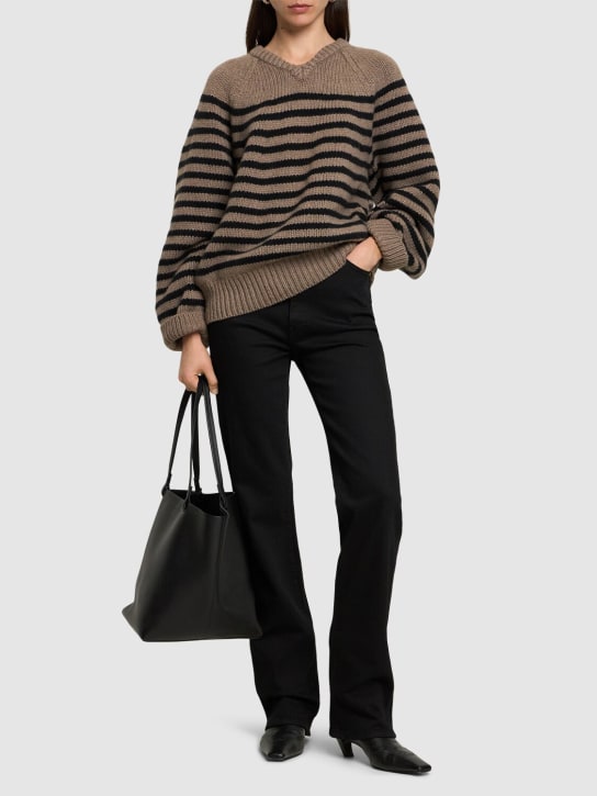 Khaite: Nalani cashmere sweater - Beige / Black - women_1 | Luisa Via Roma