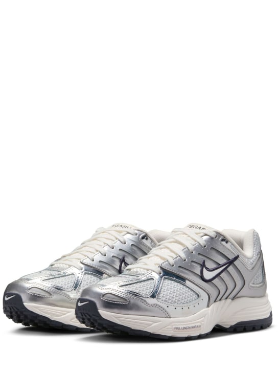 Nike: Sneakers Air Peg 2k5 - Photon Dust - women_1 | Luisa Via Roma