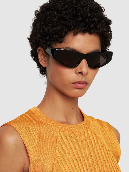 Marni: Netherworld cat-eye sunglasses - Siyah - women_1 | Luisa Via Roma