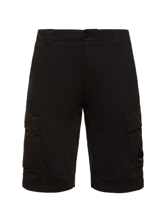 C.P. Company: Stretch cotton cargo shorts - Black - men_0 | Luisa Via Roma