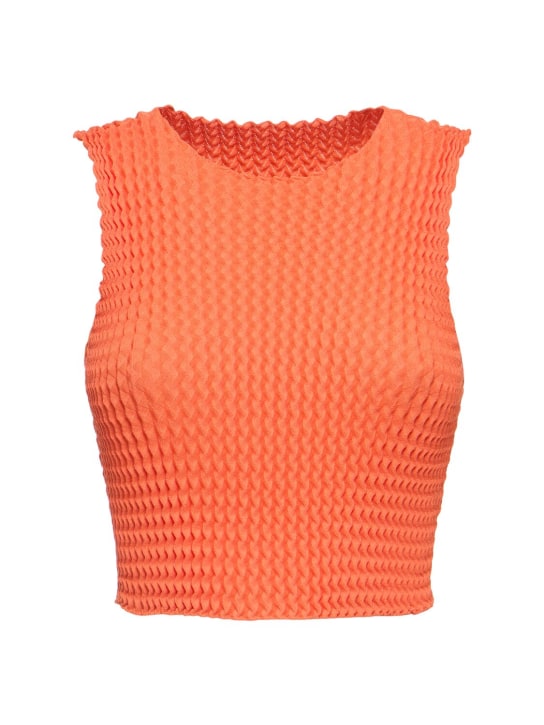 ISSEY MIYAKE: Crop top plissé sans manches - Orange - women_0 | Luisa Via Roma