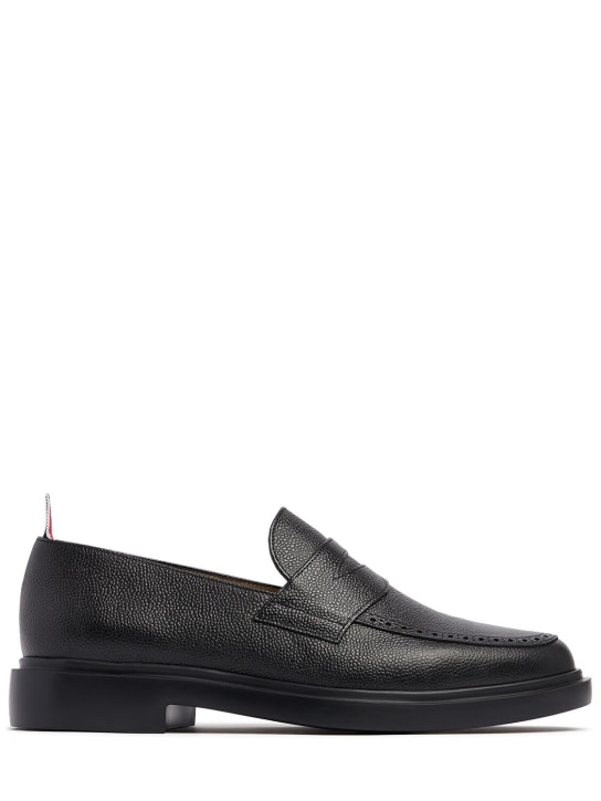 Thom Browne: Pebble grained leather loafers - Black - men_0 | Luisa Via Roma