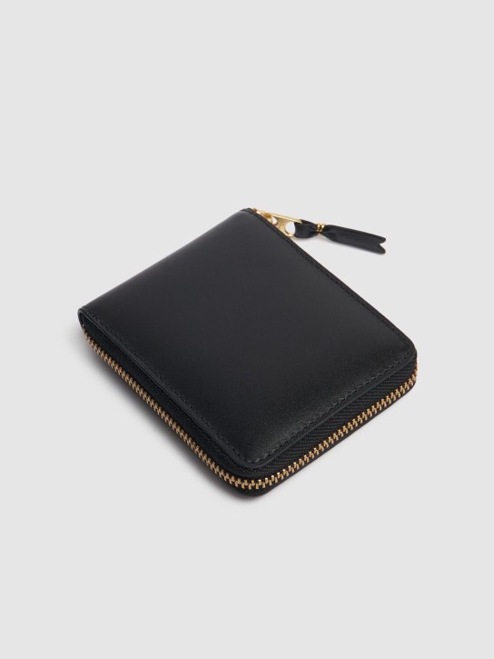 Comme des Garçons Wallet: Leather zip wallet - Siyah - men_1 | Luisa Via Roma