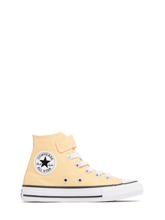 Converse: Sneakers à lacets en toile Chuck Taylor - Jaune Clair - kids-boys_0 | Luisa Via Roma